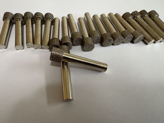 نقطه‌های سوار شده با روکش الکترولیتی CBN با شفت 6 میلی‌متری برای سنگ‌زنی داخلی و پرداخت لبه